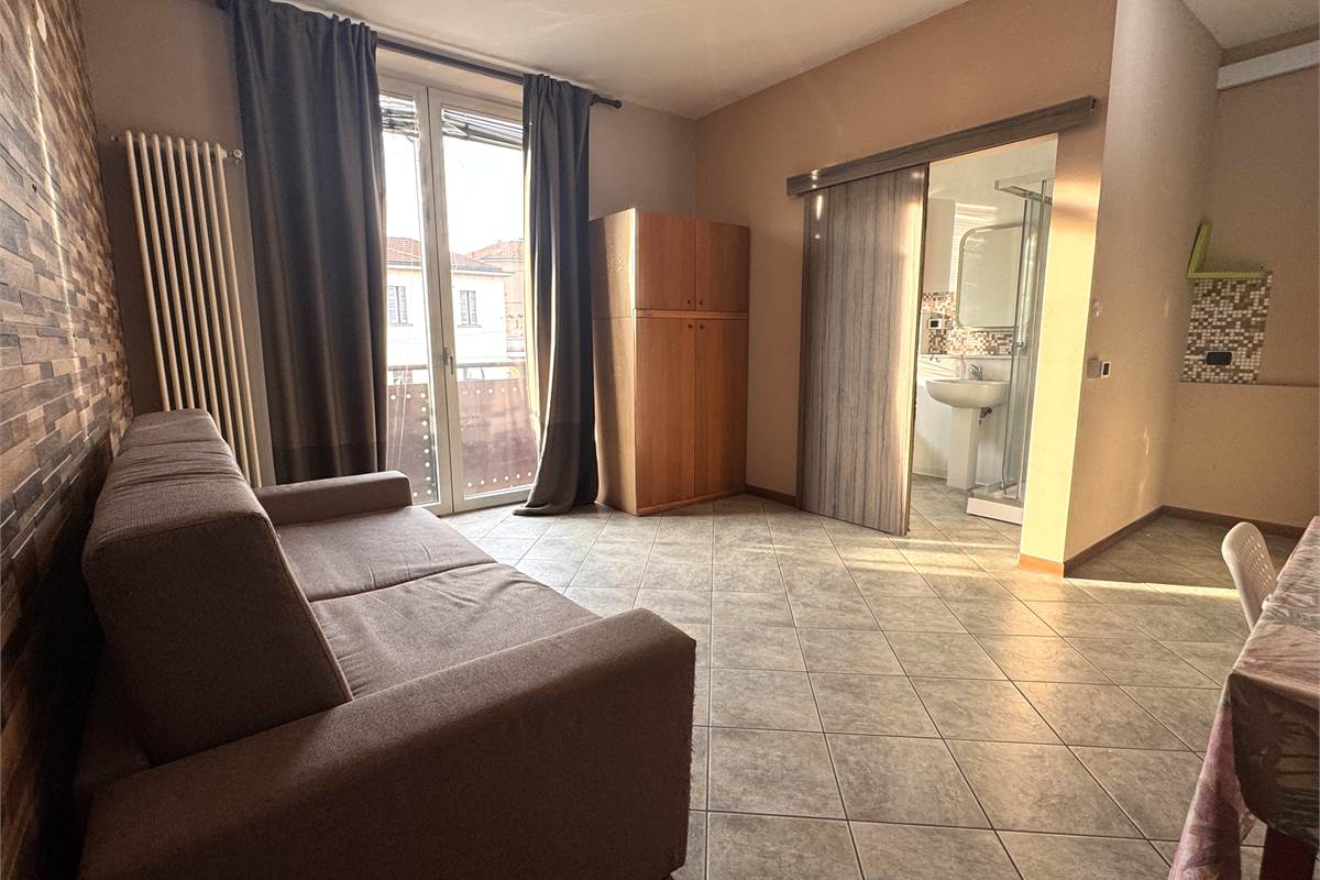 Trilocale con due bagni a Cantù Asnago