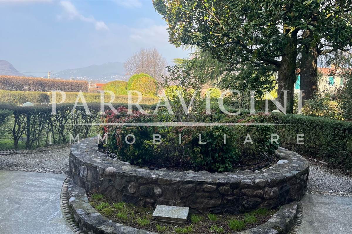 appartamento in residence con parco e piscina