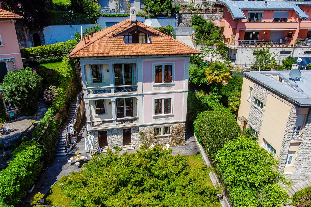 Villa unifamiliare vista lago