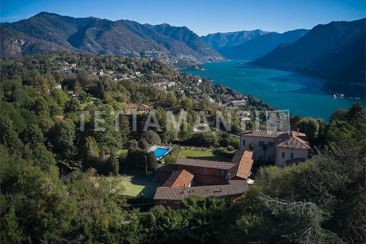 Il Tuo Rifugio Esclusivo a Como: Eleganza, Vista Lago e Alta Redditività