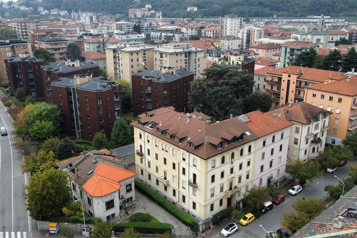 Dimora di Prestigio a Como