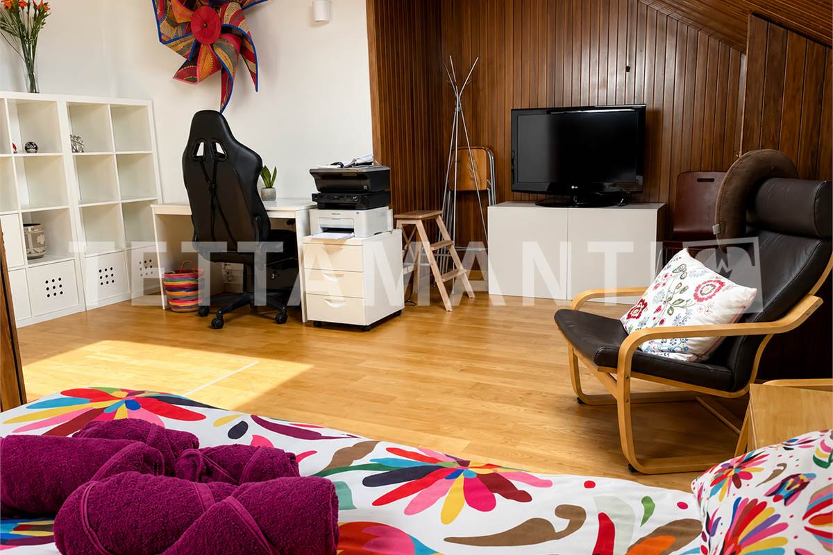 Ampio Appartamento Vista Lago a Como Garzola con box