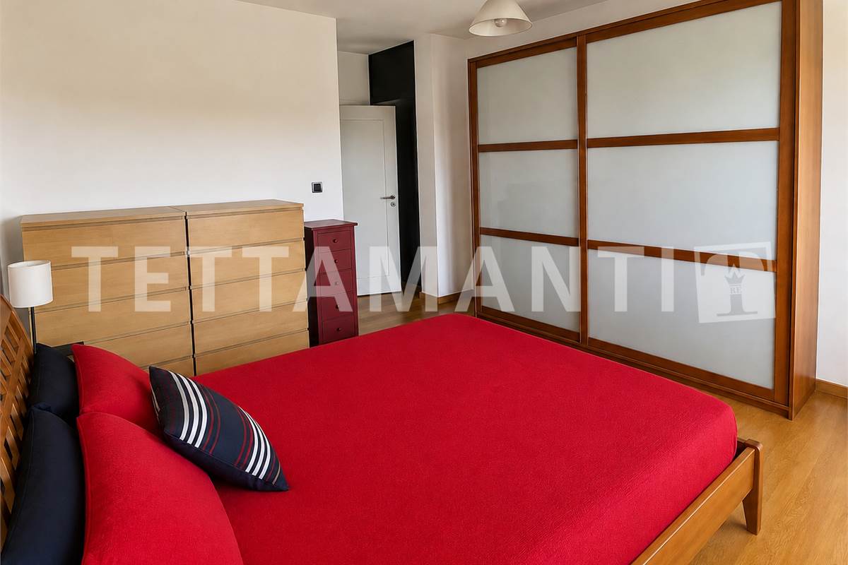 Ampio Appartamento Vista Lago a Como Garzola con box