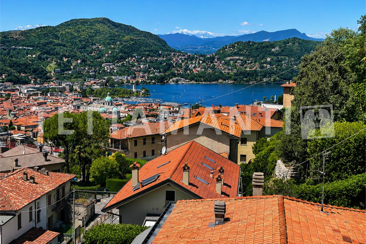 Ampio Appartamento Vista Lago a Como Garzola con box