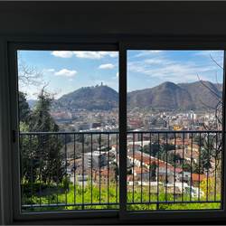 Como panoramico ed ampio nuovo appartamento