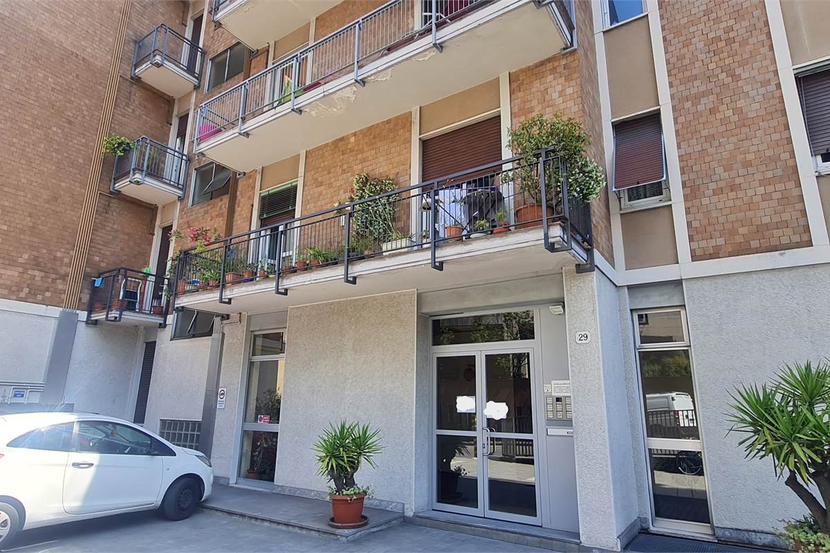 Como Borghi trilocale