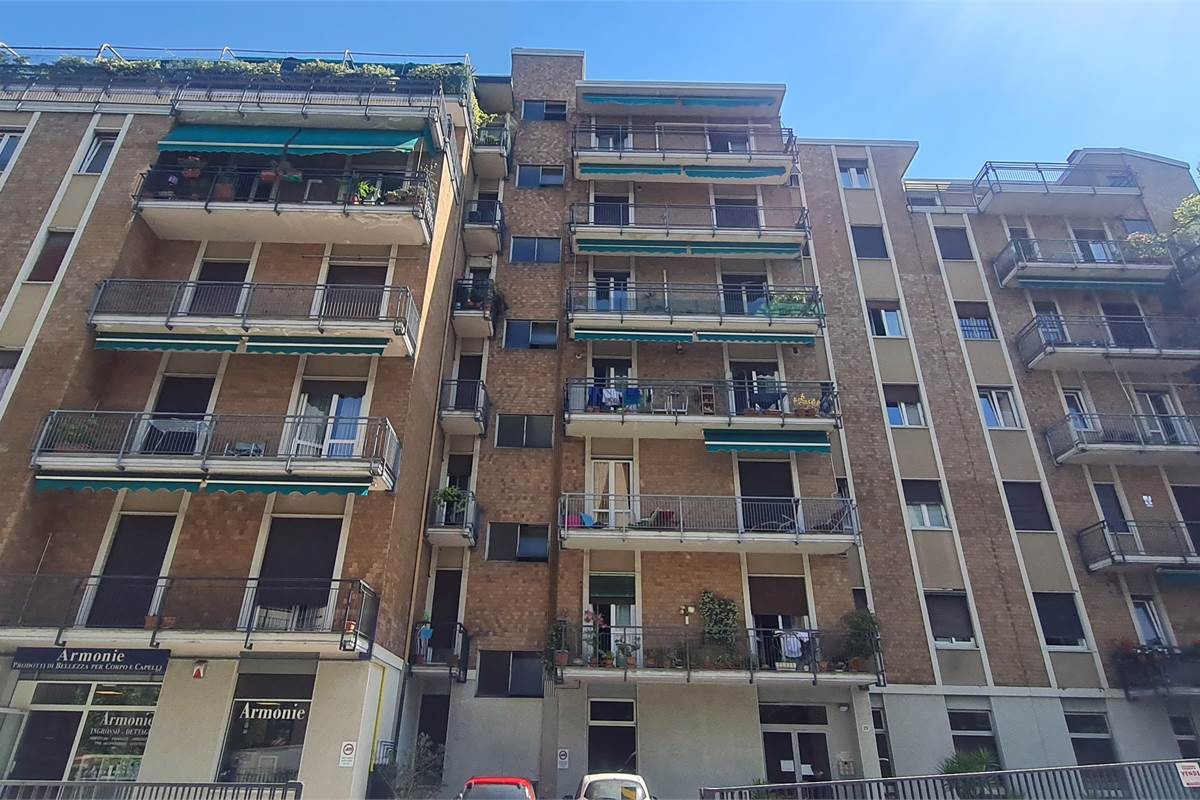 Como Borghi trilocale