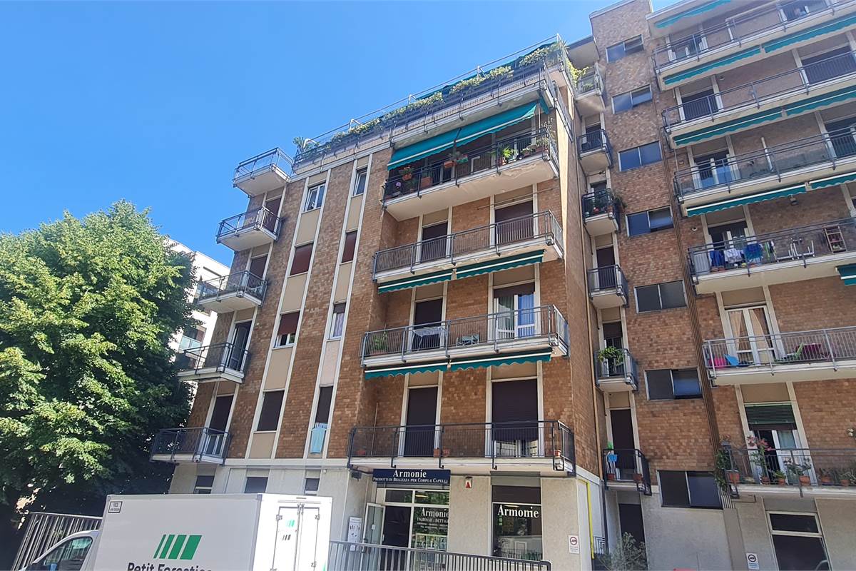 Como Borghi trilocale