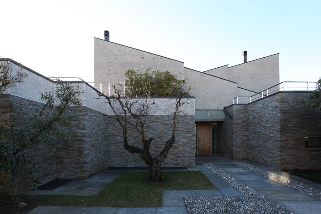 VILLA CON PISCINA - LORA LIPOMO - COMO