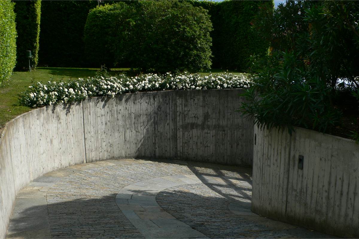 VILLA CON PISCINA - LORA LIPOMO - COMO