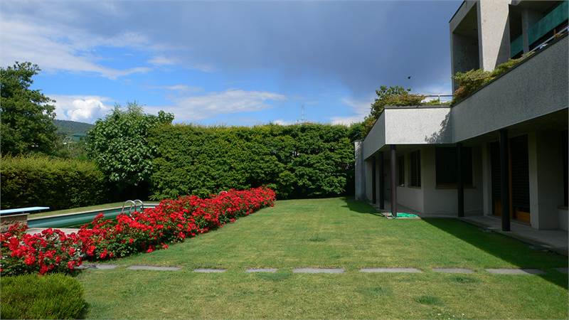 VILLA CON GIARDINO E PISCINA - LORA LIPOMO - COMO
