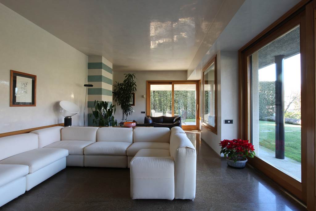 VILLA CON PISCINA - LORA LIPOMO - COMO