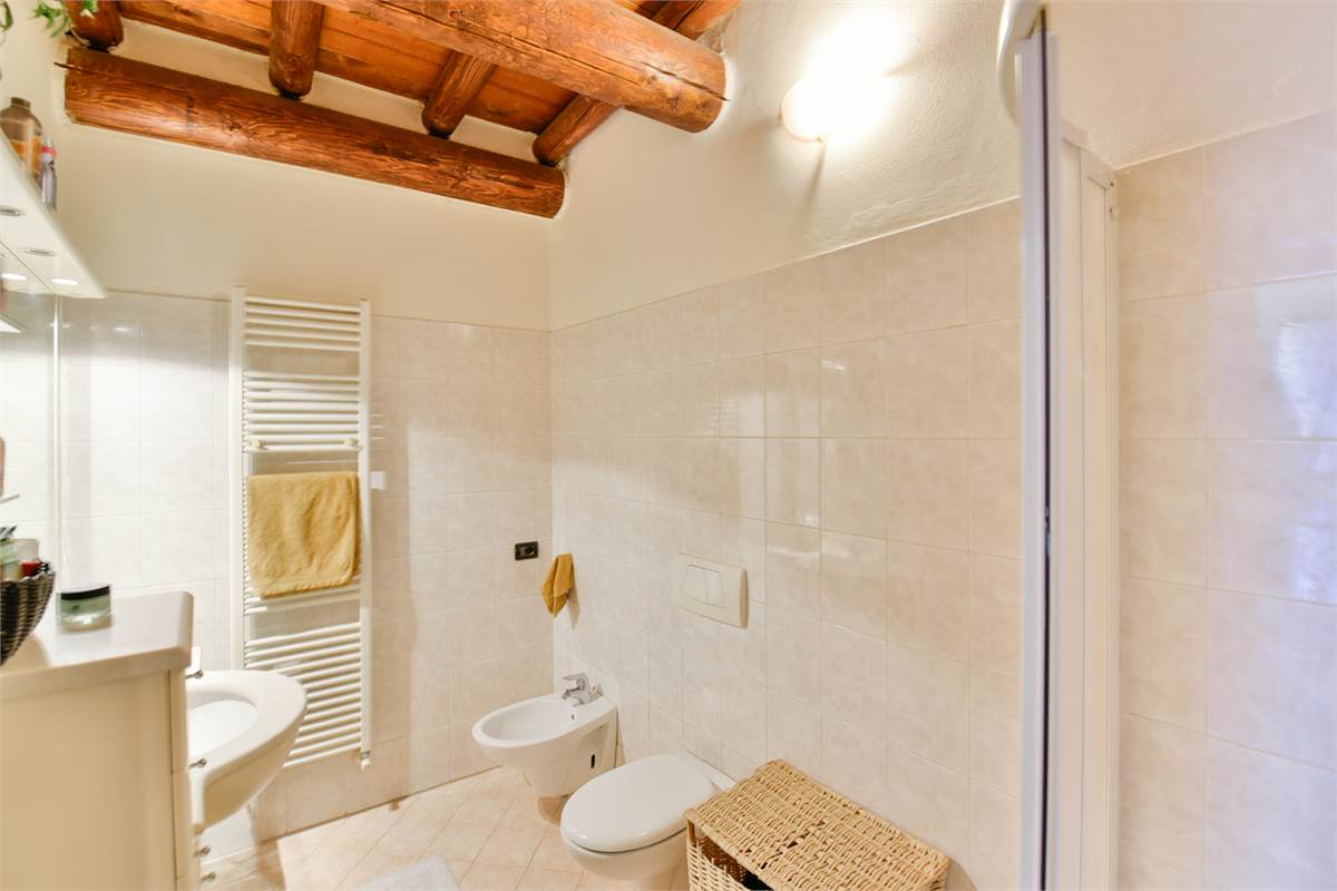 DUPLEX CARATTERISTICO A CAMNAGO VOLTA