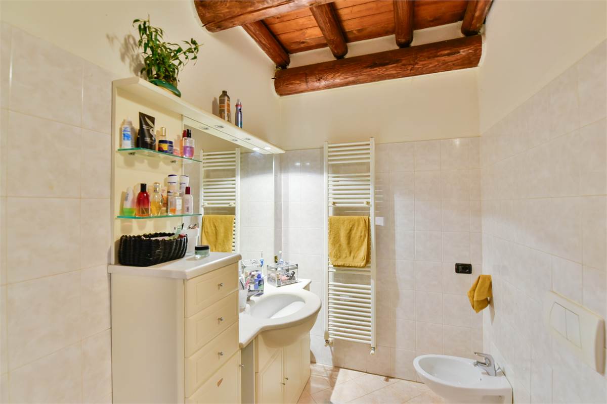 DUPLEX CARATTERISTICO A CAMNAGO VOLTA