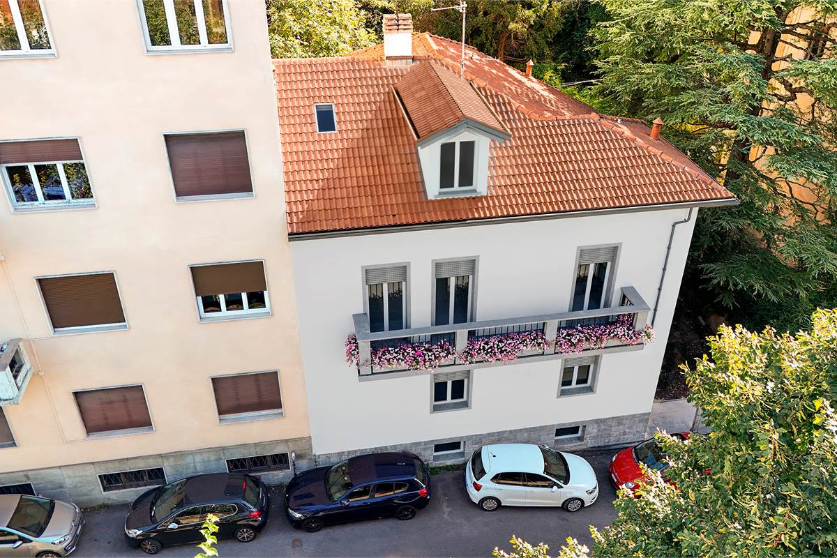 NUOVA VILLA NEL CENTRO DI COMO 