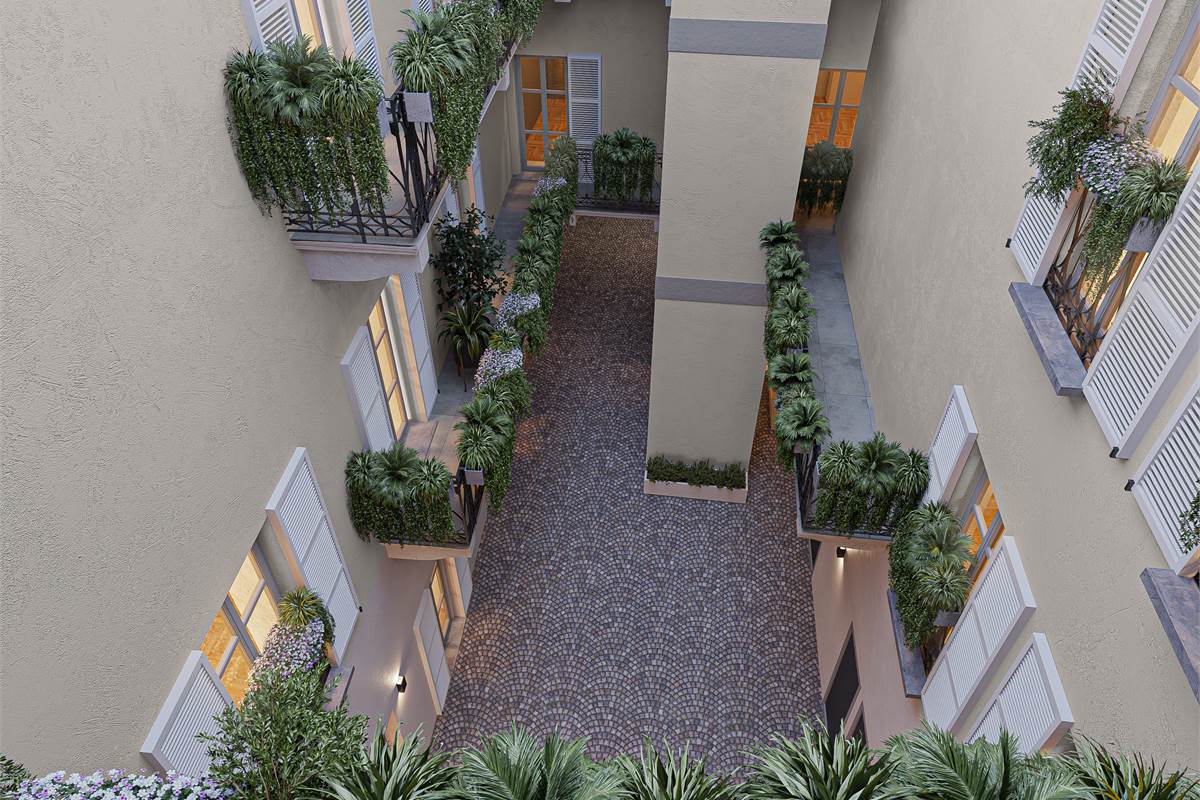 AMPIO E LUMINOSO TRILOCALE CON BALCONE