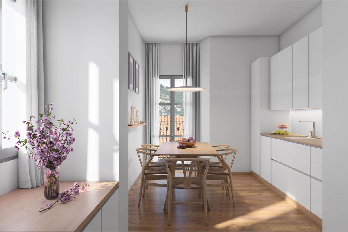 AMPIO TRILOCALE CON BALCONE