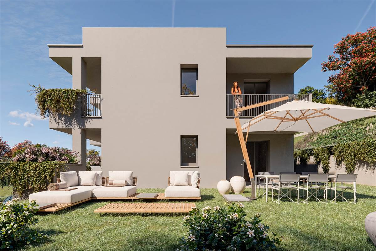 Casnate con Bernate Via Mascagni - B/1: trilocale con ampio terrazzo scoperto, loggiato e giardino 