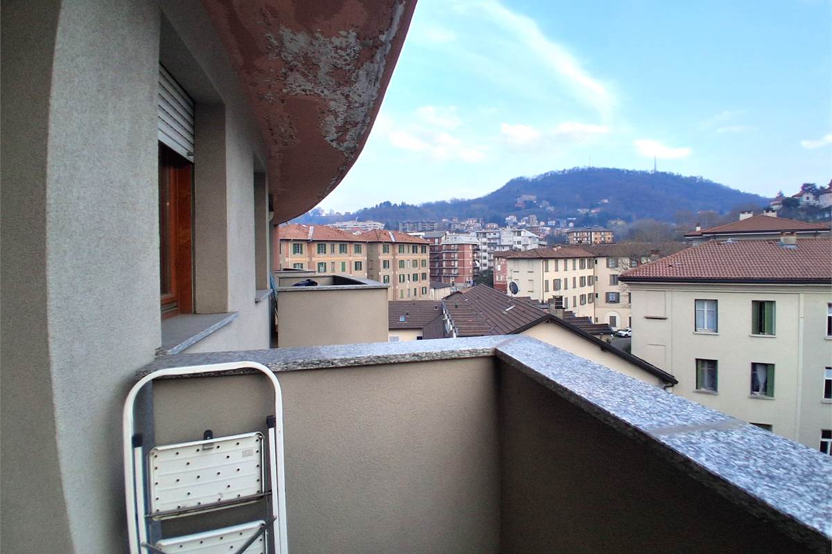 BILOCALE IN AFFITTO - VIA ALCIATO-BORGHI- COMO 