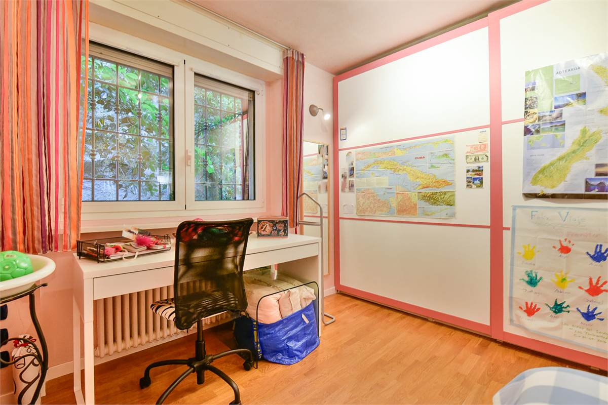 COMO PANORAMICO E AMPIO APPARTAMENTO CON TERRAZZI
