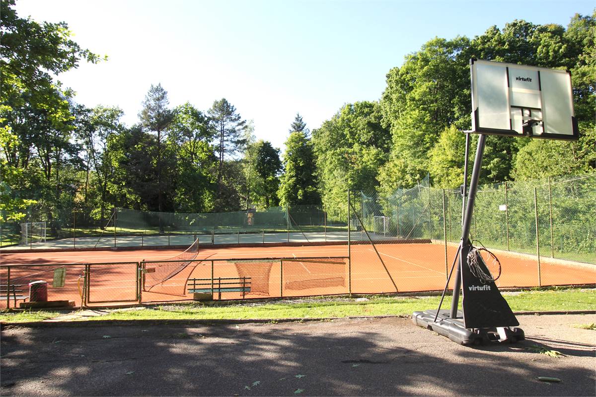 AFFITTO VILLA CON AMPIO GIARDINO PRIVATO CASCINA PELADA CANTU'