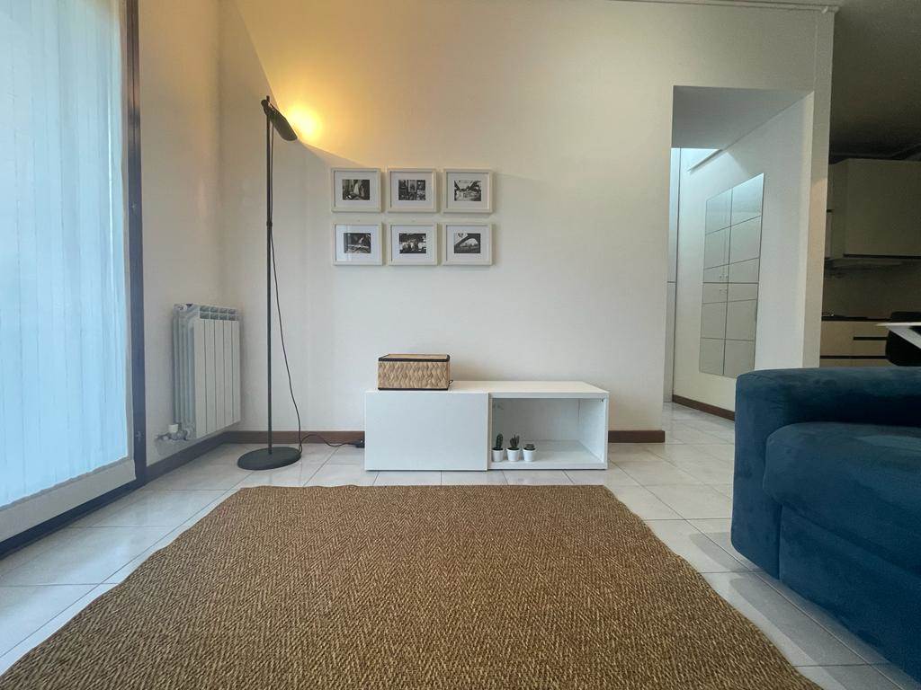 GRAZIOSO MONOLOCALE  IN ZONA RESIDENZIALE