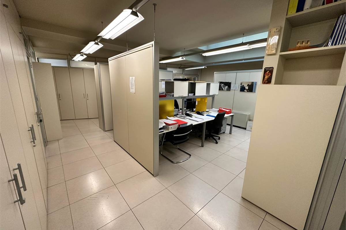 Ufficio di Prestigio in Via Fratelli Recchi 