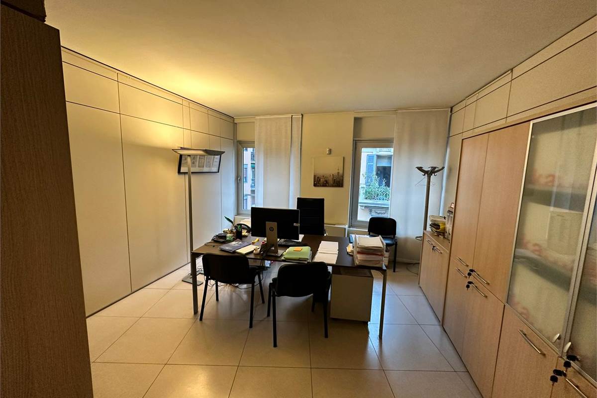 Ufficio di Prestigio in Via Fratelli Recchi 