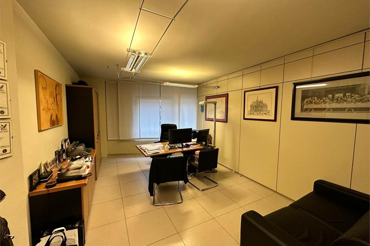 Ufficio di Prestigio in Via Fratelli Recchi 