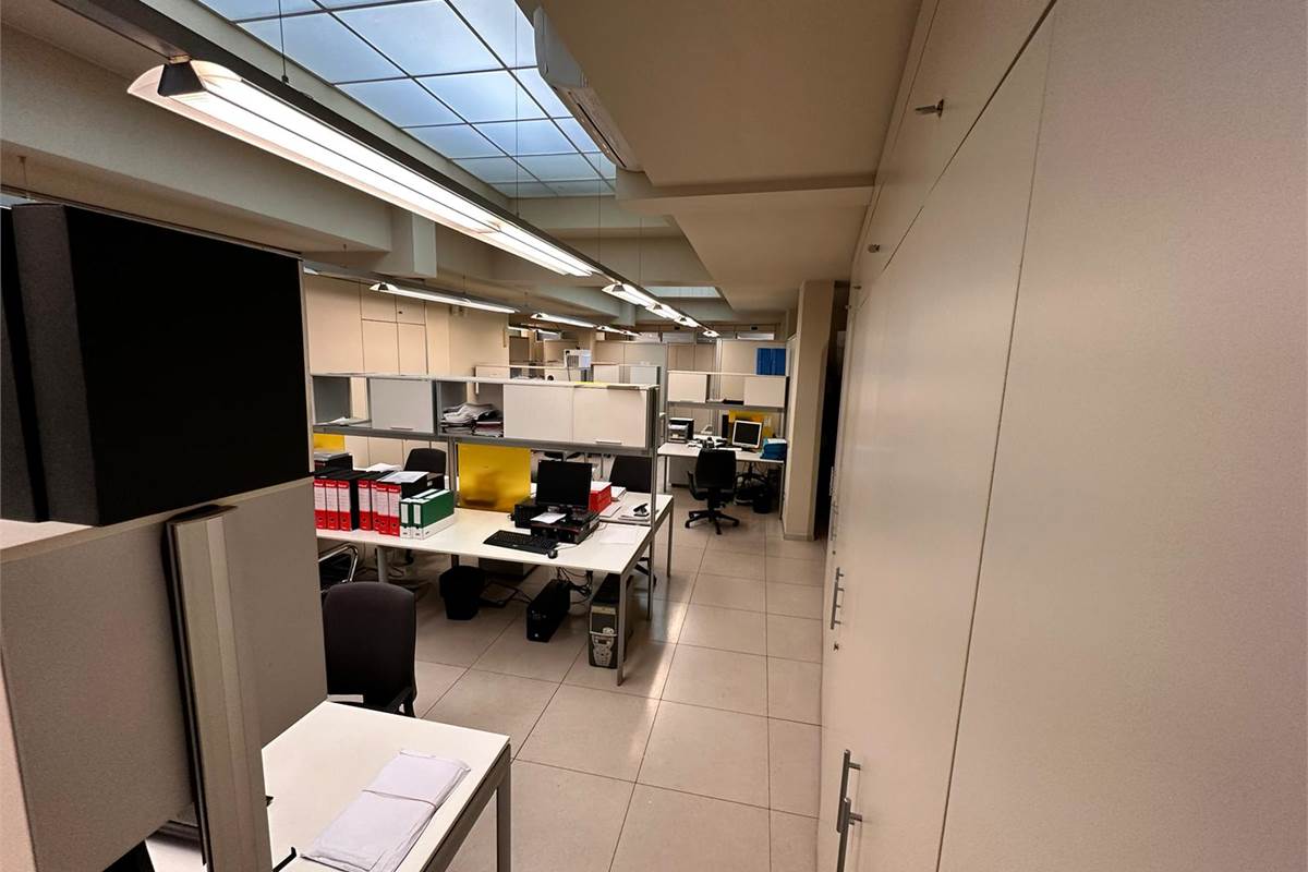 Ufficio di Prestigio in Via Fratelli Recchi 