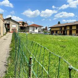 Terreno Edificabile In Vendita a Lurago Marinone