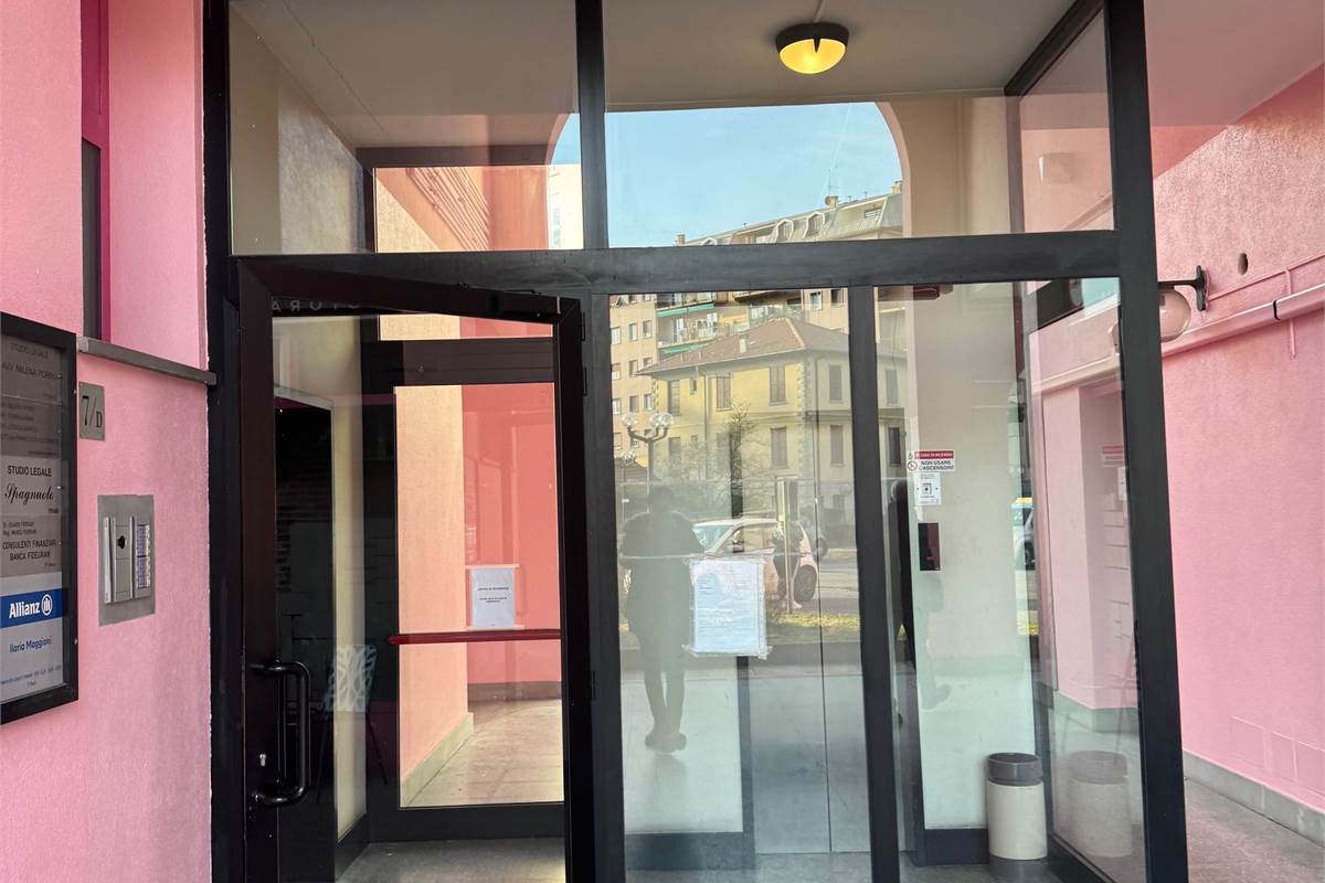 Ufficio in Vendita a Erba (CO) VIA LEOPARDI 7D 