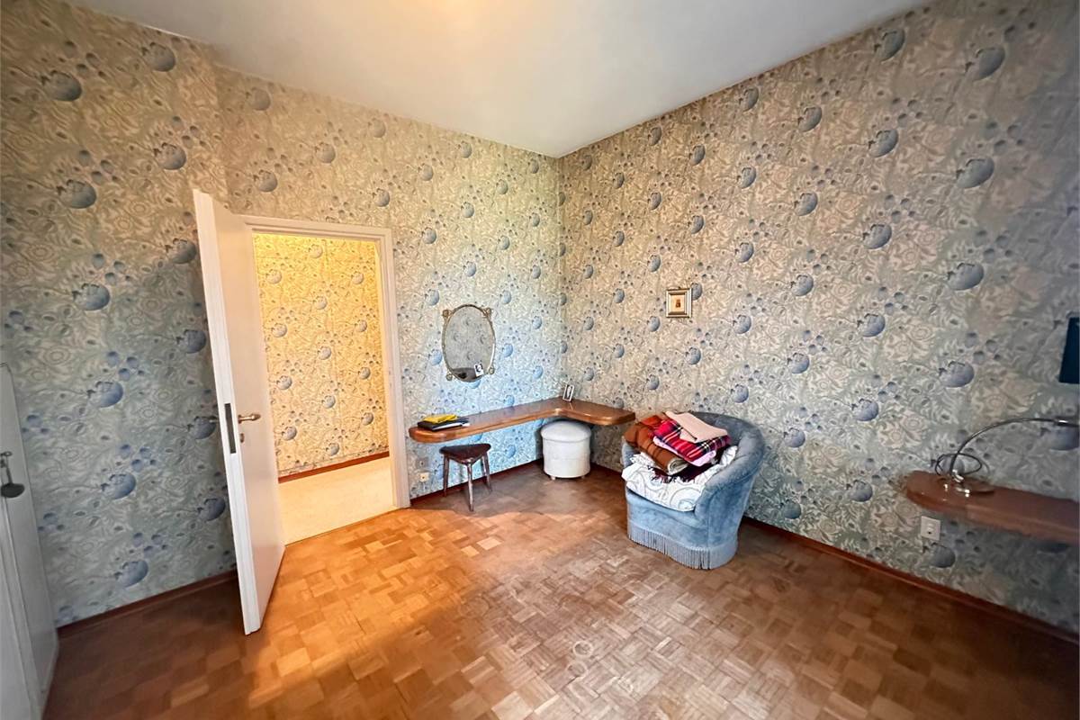 ERBA, LOC. BUCCINIGO VILLA INDIPENDENTE 