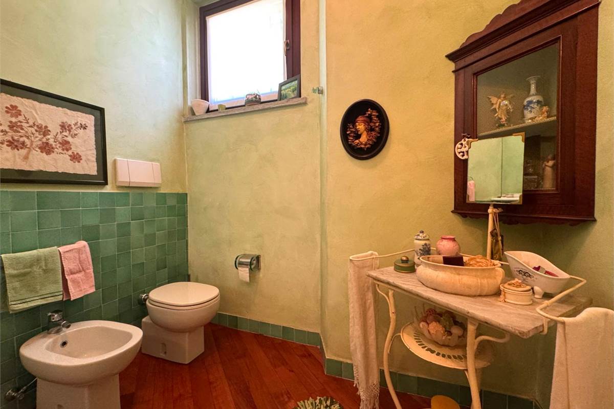 APPARTAMENTO PIANO PRIMO - BAGNO 1 
