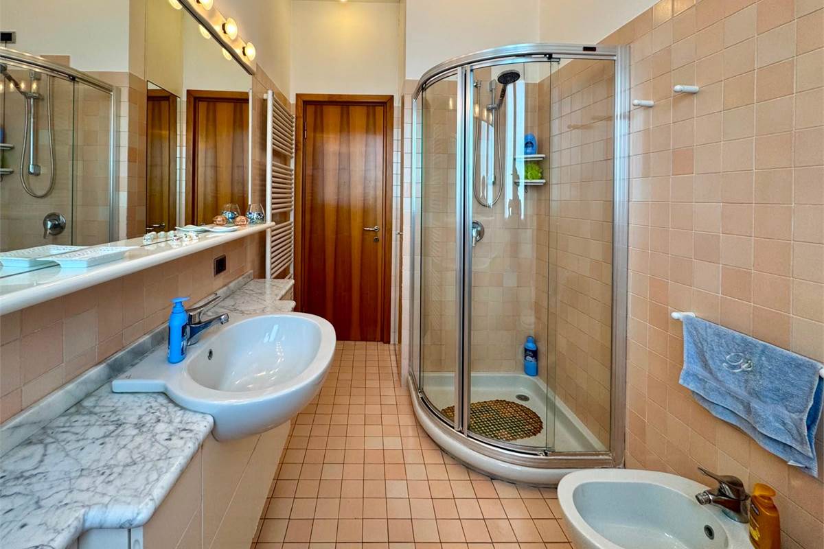 APPARTAMENTO PIANO PRIMO - BAGNO 3