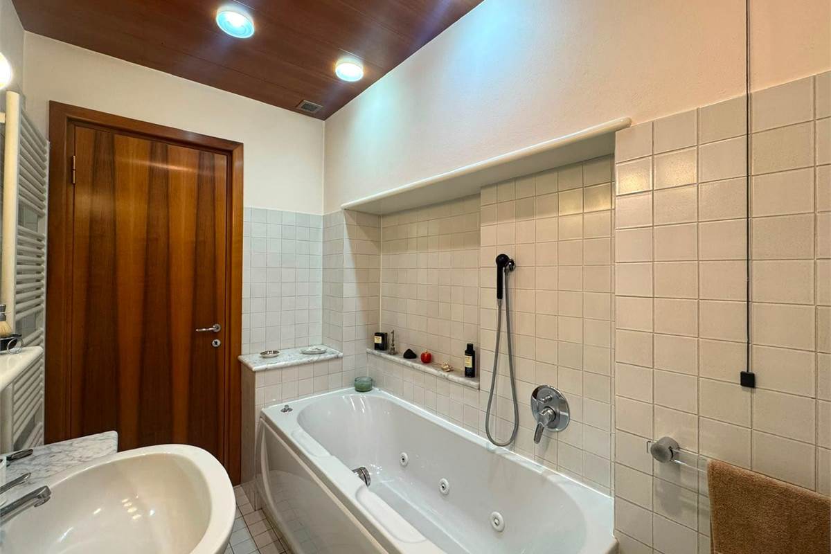 APPARTAMENTO PIANO PRIMO - BAGNO 2