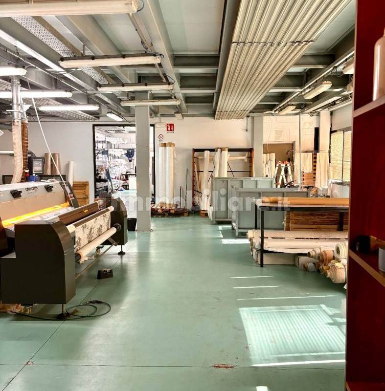 produttivo con uffici in vendita