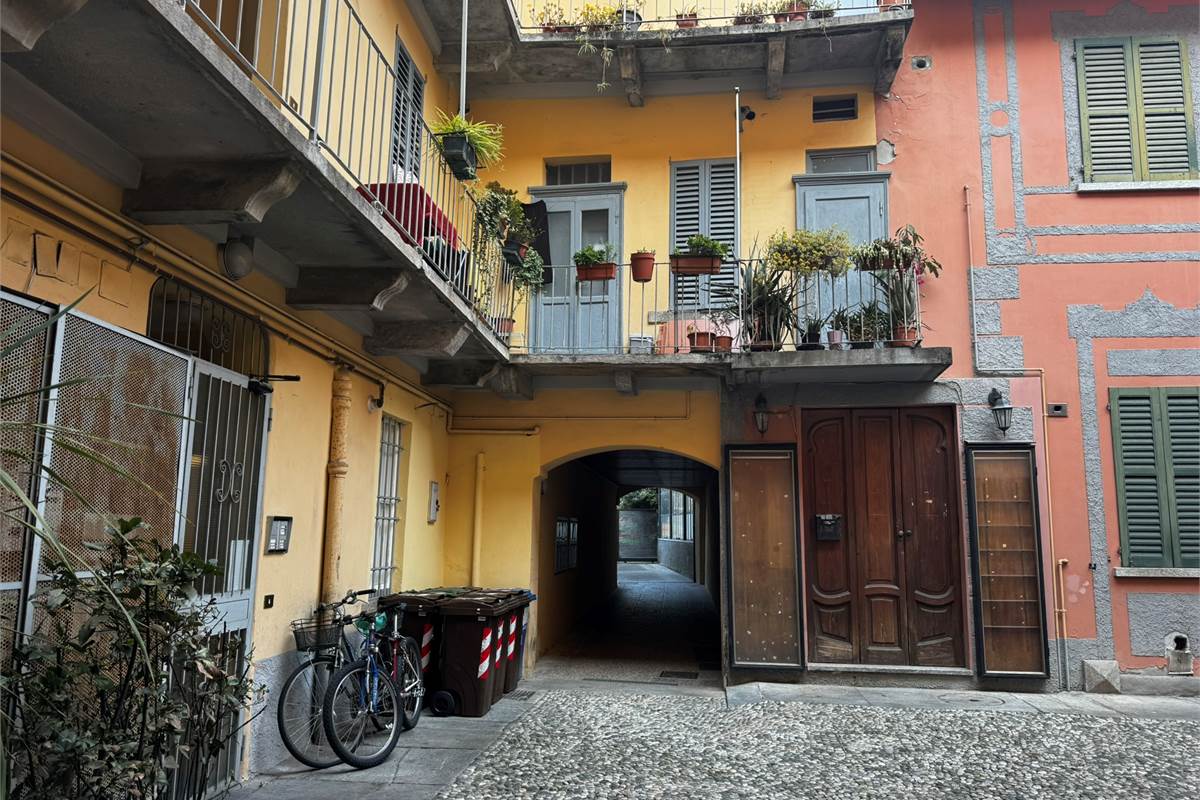 Trilocale da Ristrutturare