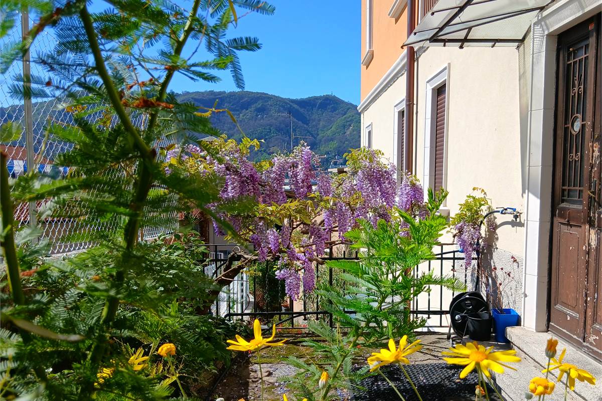 Ampio appartamento in vendita