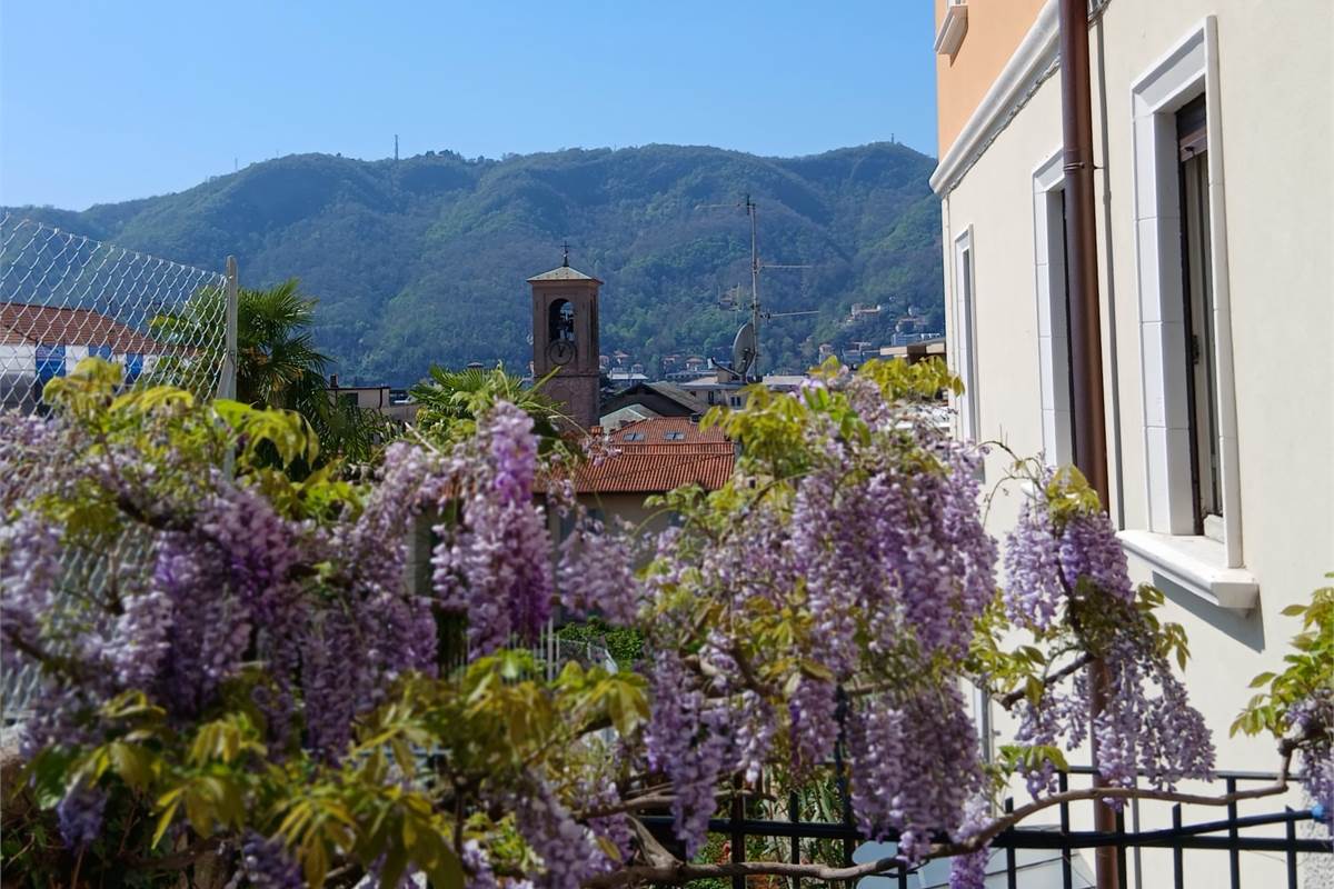 Ampio appartamento in vendita