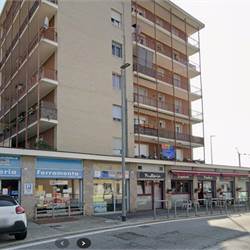 Mura Negozio in vendita