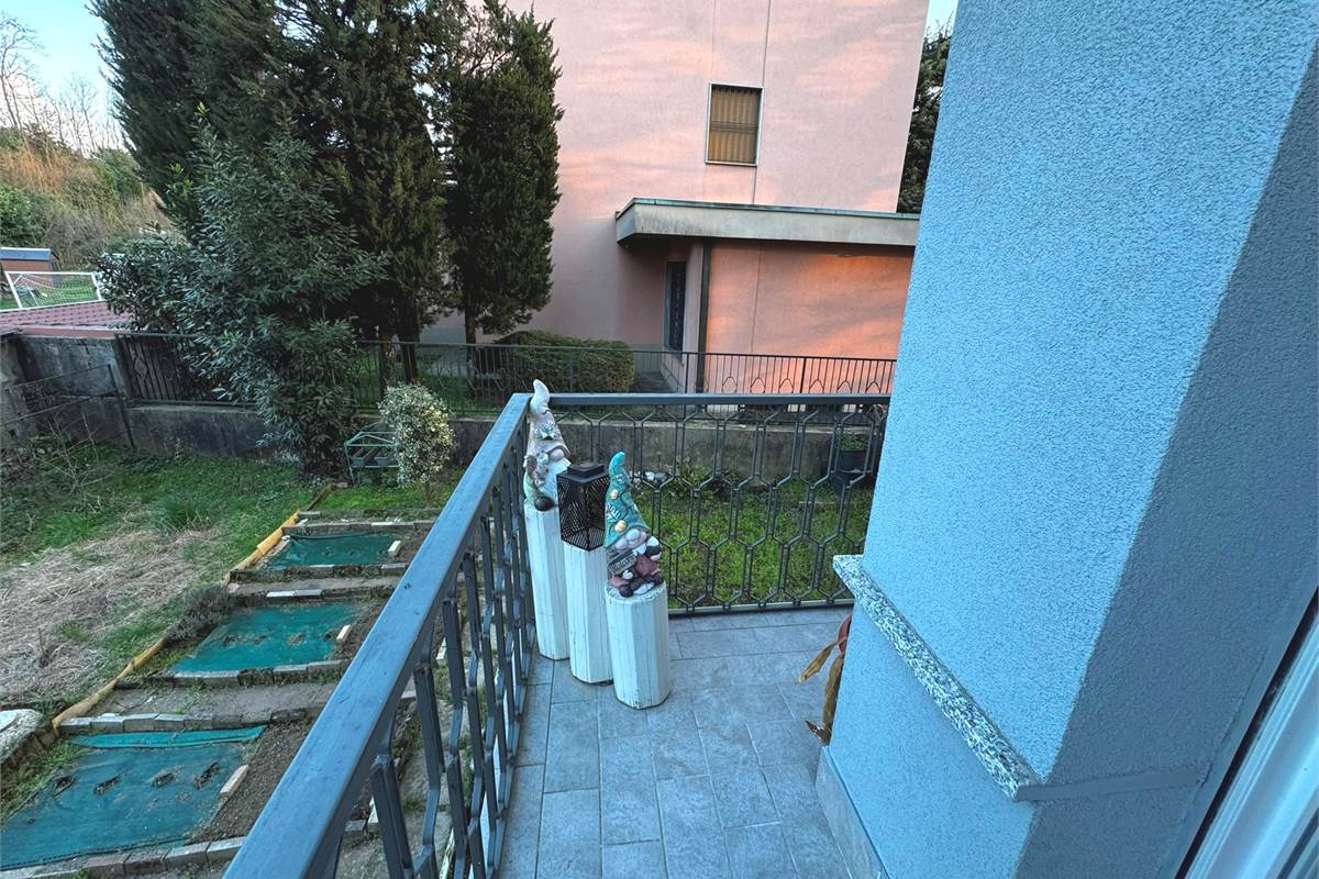 Trilocale con box