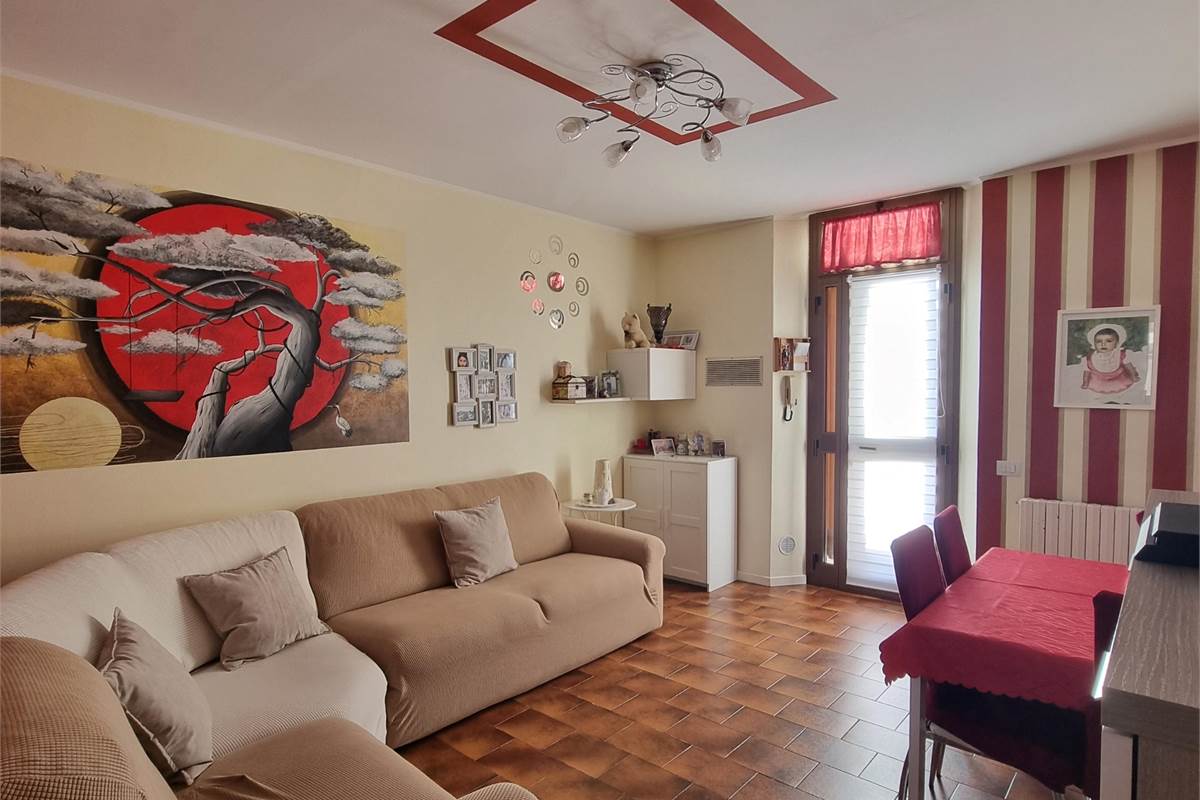 3 locali In Vendita a Lomazzo
