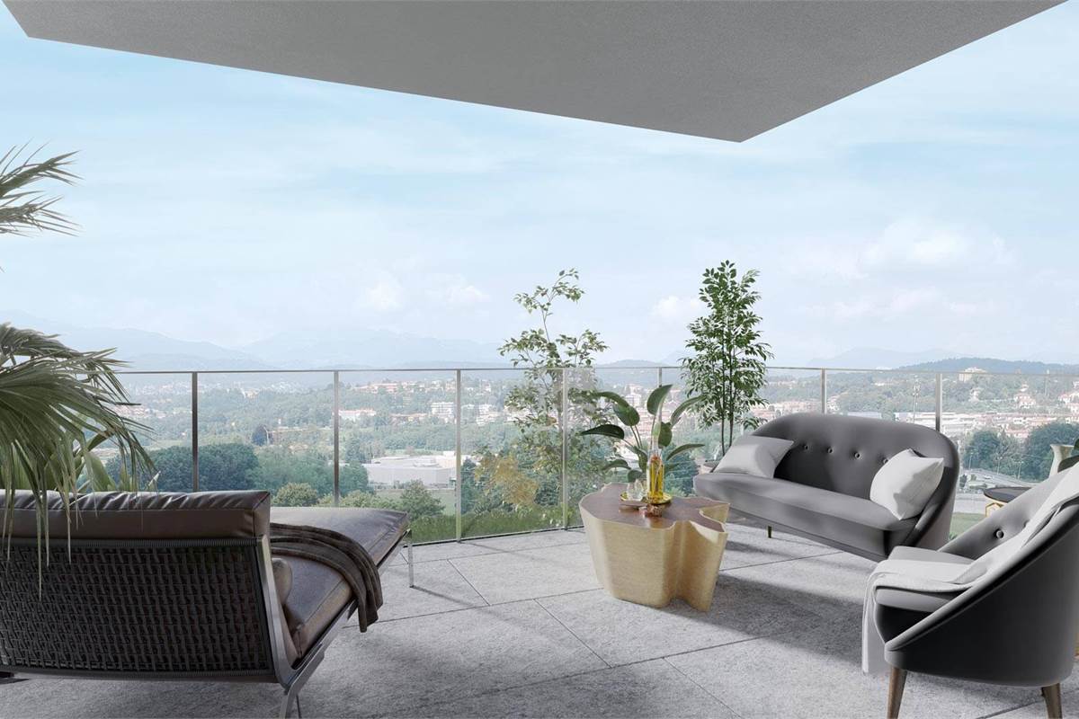 TRILOCALE CON TERRAZZO