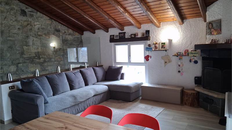 Casa singola In Vendita a Alta Valle Intelvi