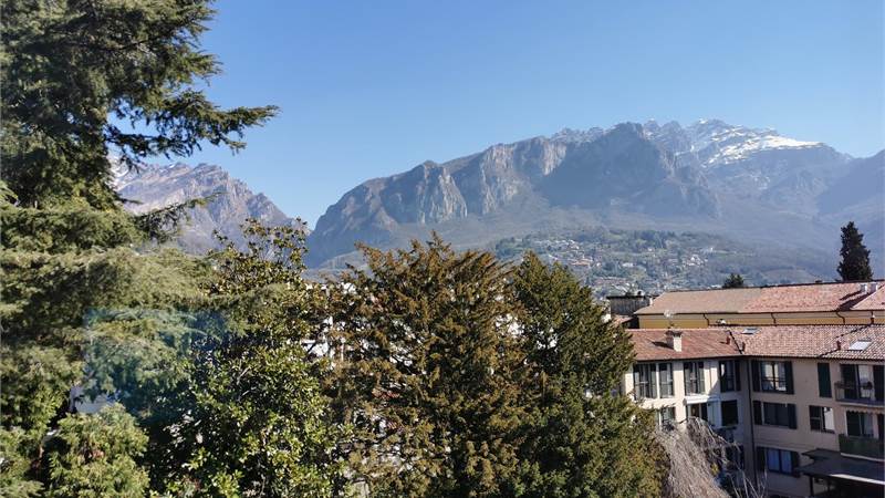 Appartamento In Vendita a Lecco
