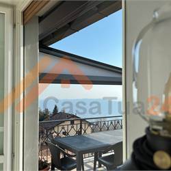 Attico bilocale in vendita con terrazza e vista panoramica