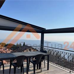 Attico bilocale in vendita con terrazza e vista panoramica