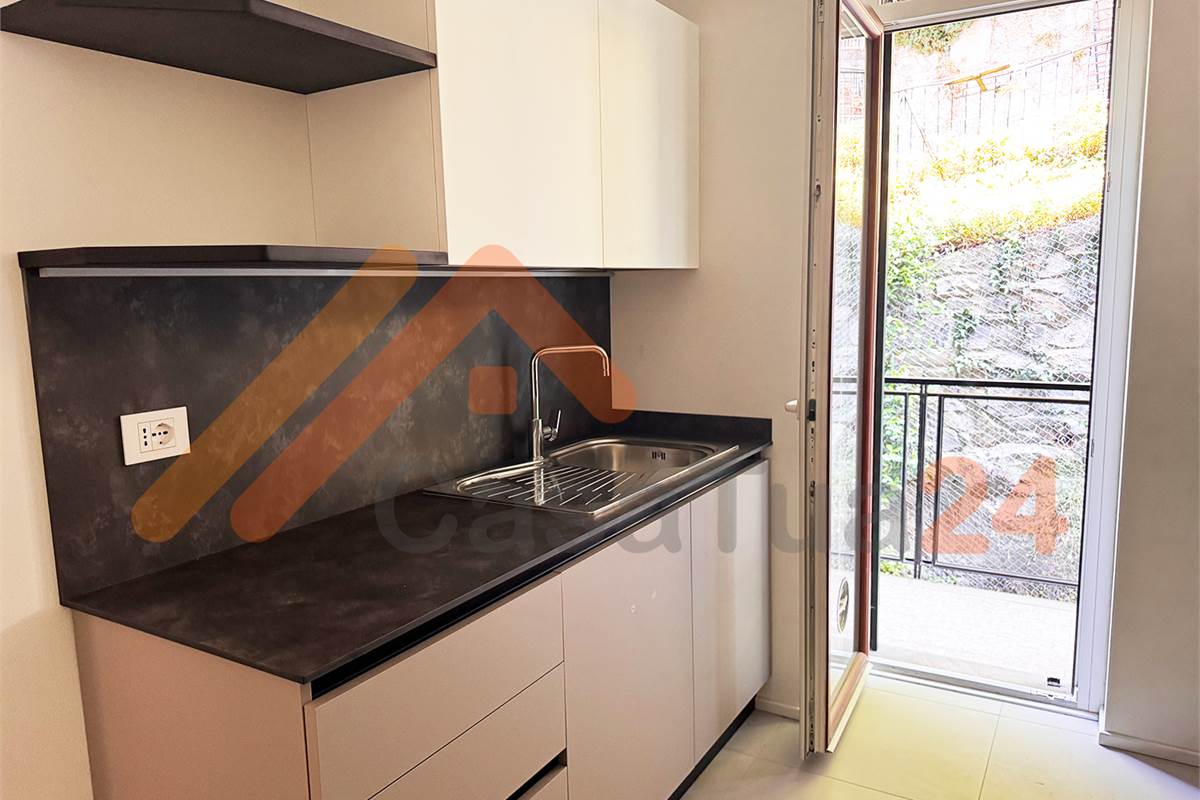 QUADRILOCALE IN AFFITTO CON BOX E CANTINA 