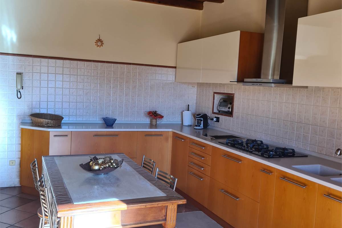 PRESTIGIOSO APPARTAMENTO AD ASSO